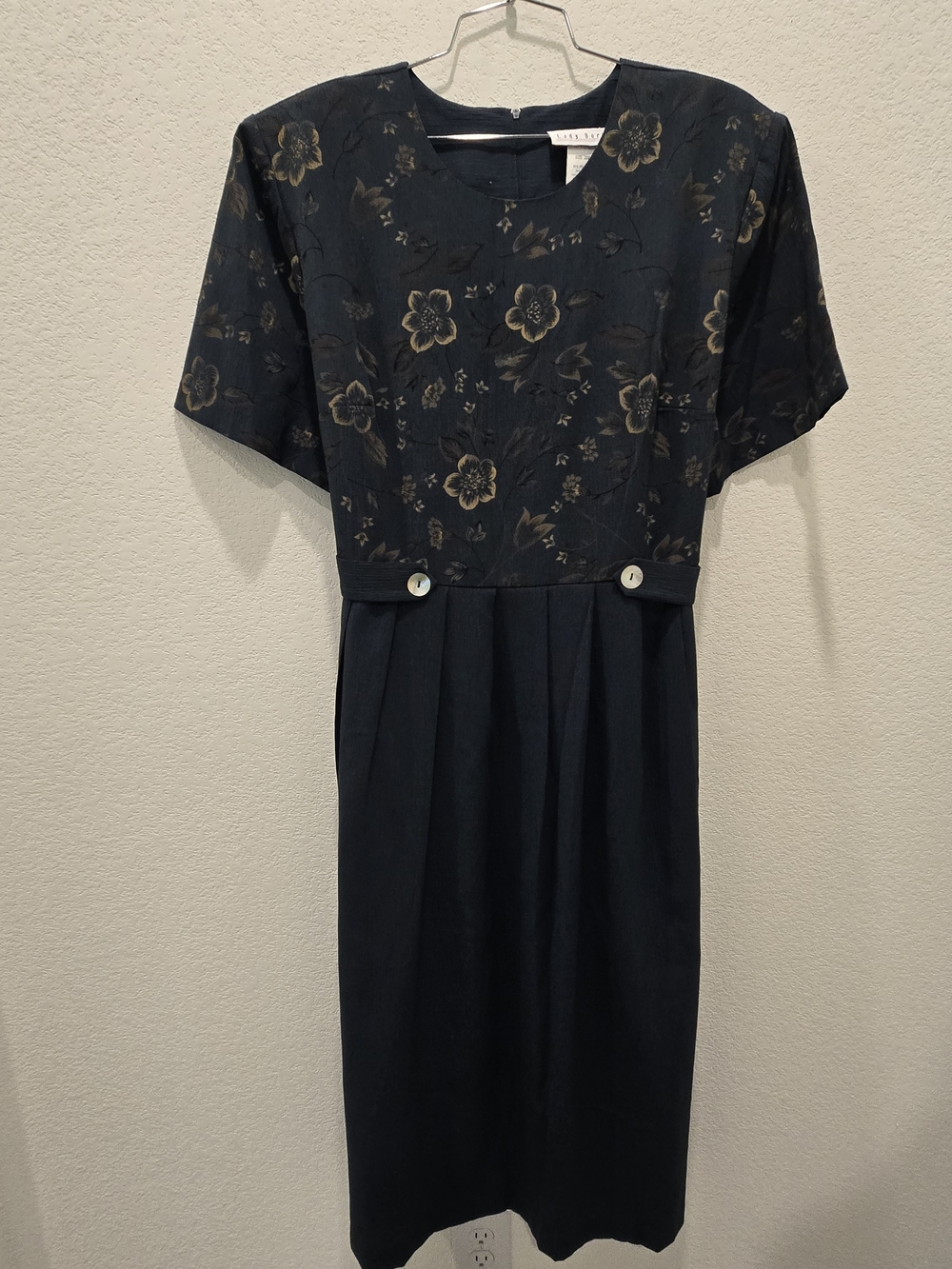 Plus Size Lightweight Lady Dorby Dress